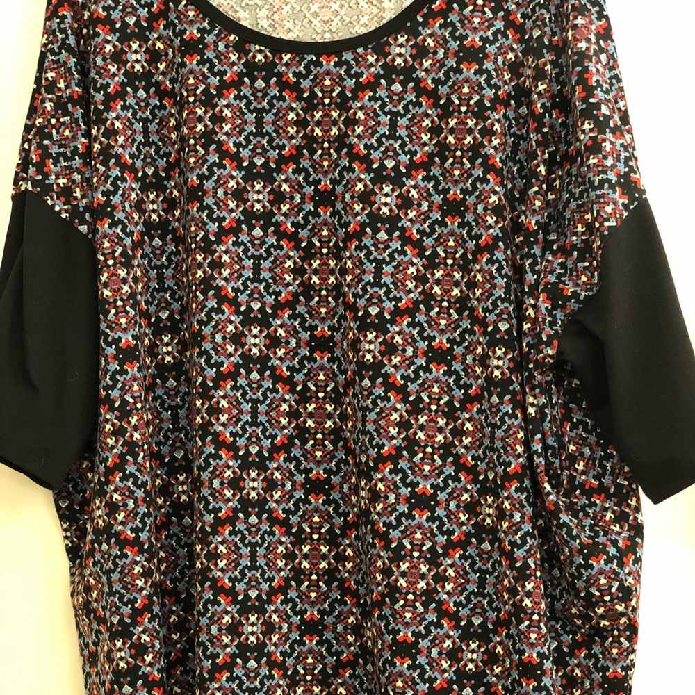 LuLaRoe 2XL Irma
